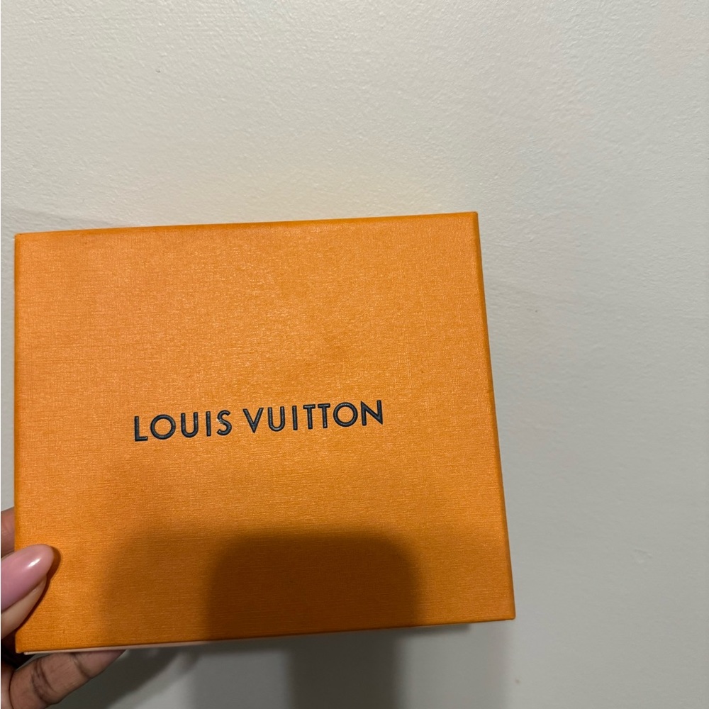 Louis Vuitton Louise Hoop GM earrings